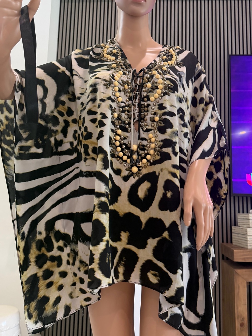 Boston Proper Black and Cream Beaded Animal-Print Tunic includes headband